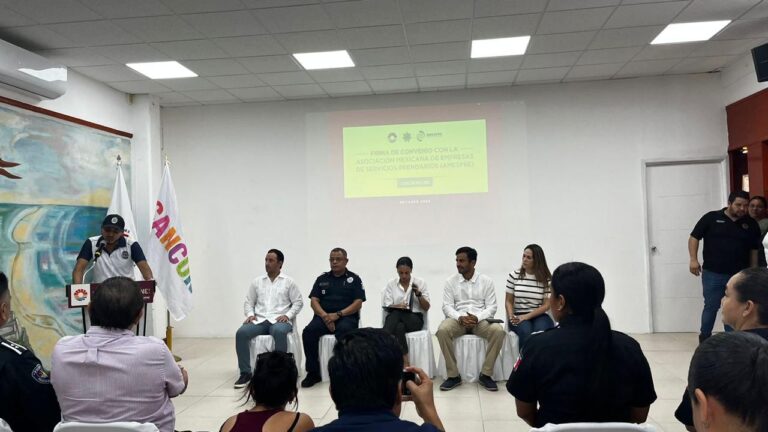 Firma de convenio de colaboración con el municipio de Benito Juárez, Quintana Roo.