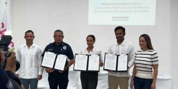 Firma de convenio de colaboración con el municipio de Benito Juárez, Quintana Roo.